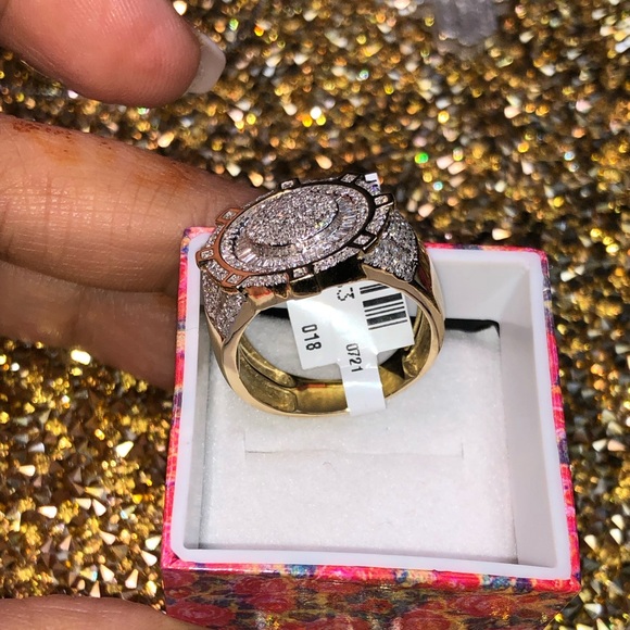 10k Solid Gold Baguette Real diamond circle custom made ring, FREE APPRAISAL WOW - Picture 6 of 14